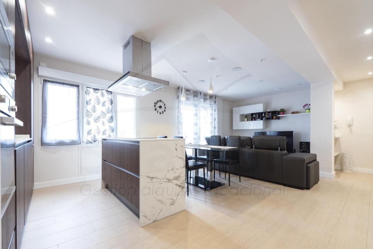 Pablo Iglesias Apartment Gijon Bagian luar foto