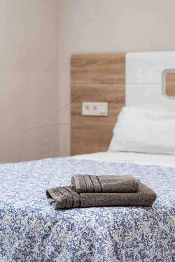 Pablo Iglesias Apartment Gijon Bagian luar foto